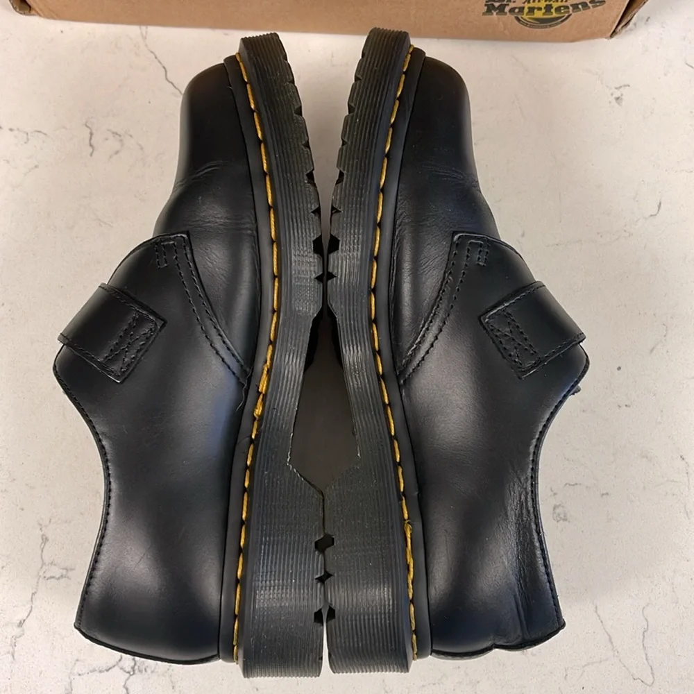 Dr. Martens 1461 BUCKLE PULL UP LEATHER OXFORD SHOES Size 6 - Picture 7 of 17
